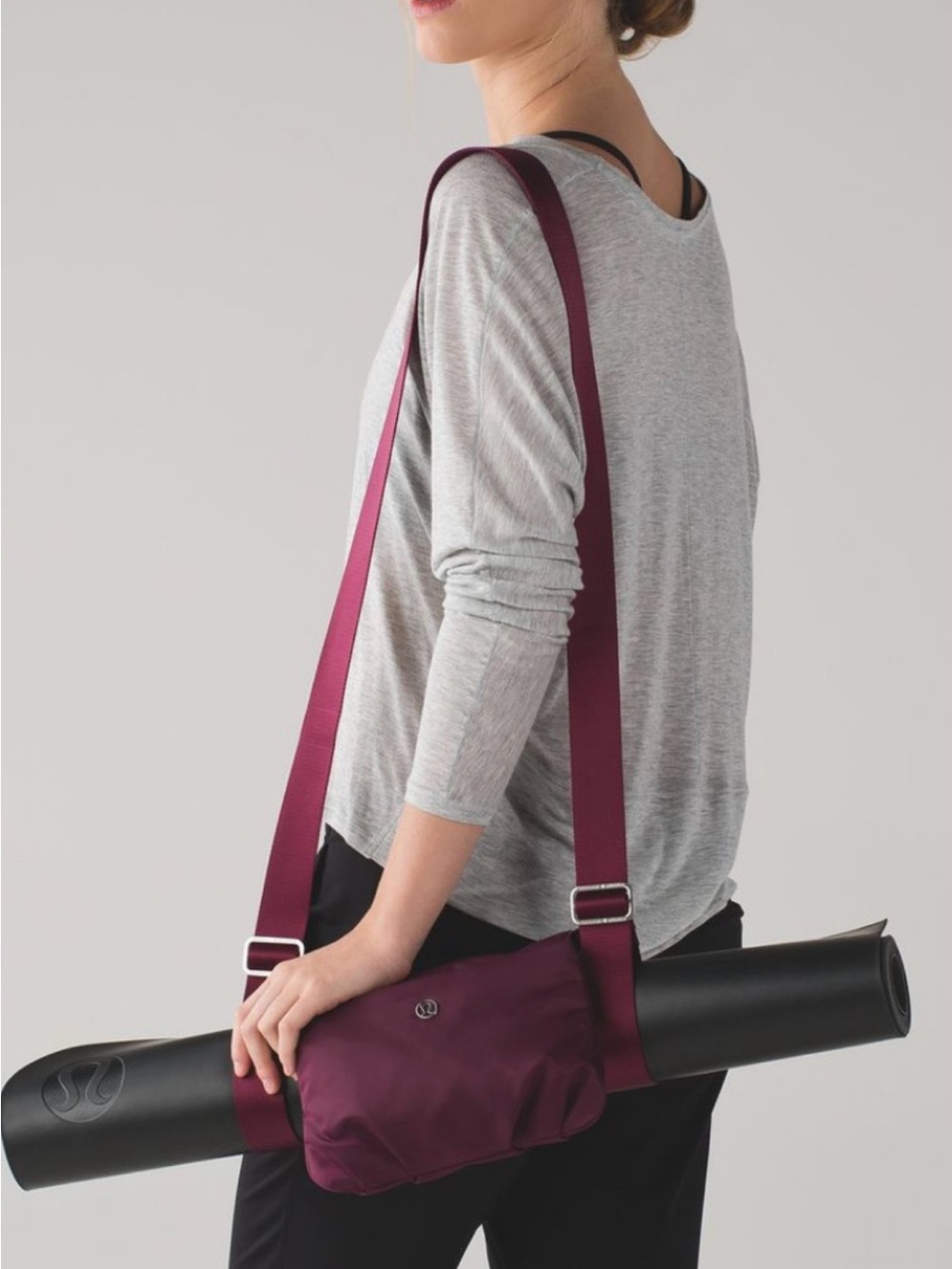 Lululemon essential yoga mat carrier & bag. NWOT